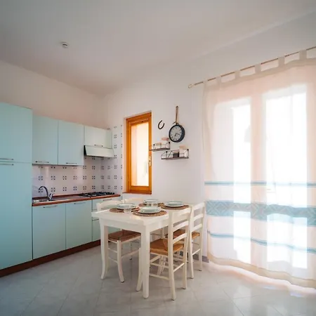 Dimora Pintau In Con Piscina Privata Lägenhet Villasimius